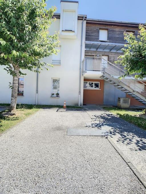 Grand Appart Terrasse Parking Design Amiens Exterior photo